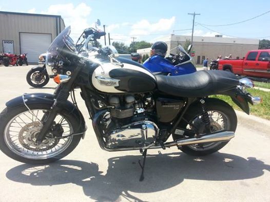 triumph bonneville 2 into 1 exhaust