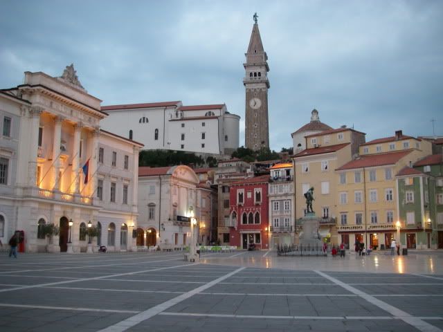 Piran town square