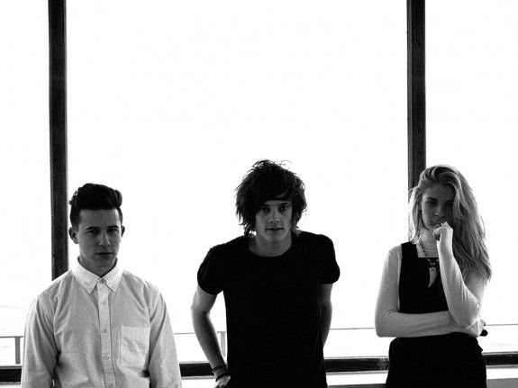 photo LONDON-GRAMMAR-575x431_zps4a26f53d.jpg