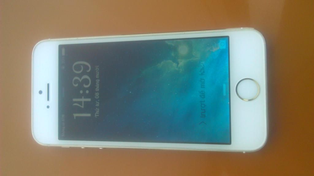 Cần bán Iphone 5s GOLD 16gb - 1