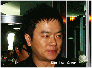Kim Tae Goon en el Funeral de Lim Sung Hoon (Turtleman)