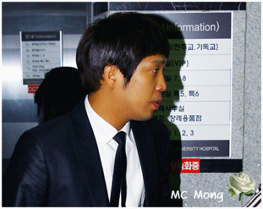 MC Mong en el Funeral de Lim Sung Hoon (Turtleman)