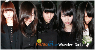 Wonder Girls en el Funeral de Lim Sung Hoon (Turtleman)