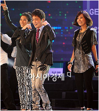 Z-E, Geumbi y HyunBin, juntos otra vez! [Mnet 100909]