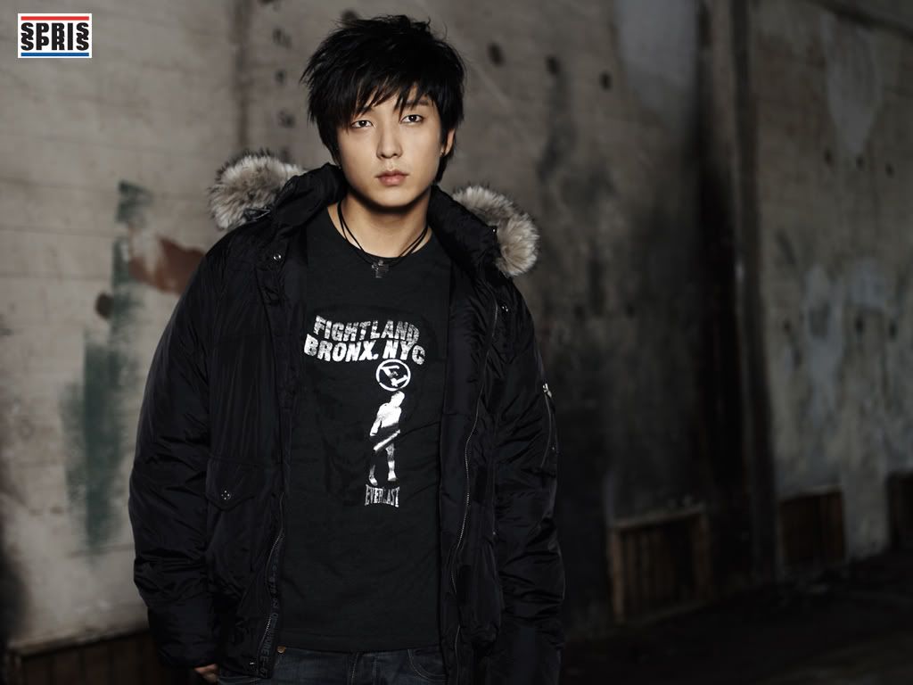 http://i178.photobucket.com/albums/w261/bean_1/Junki oppa/Wall08.jpg