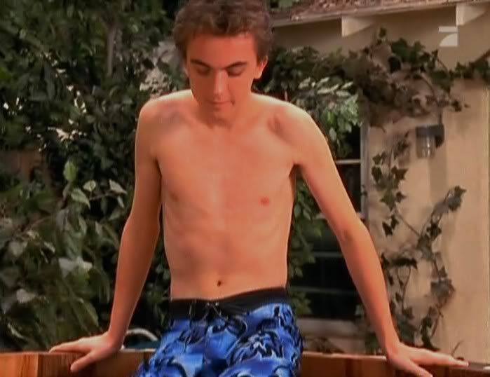 Frankie Muniz Photo By Draganix Photobucket