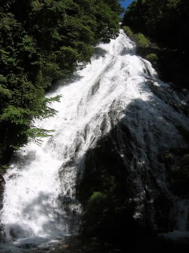 湯滝全景