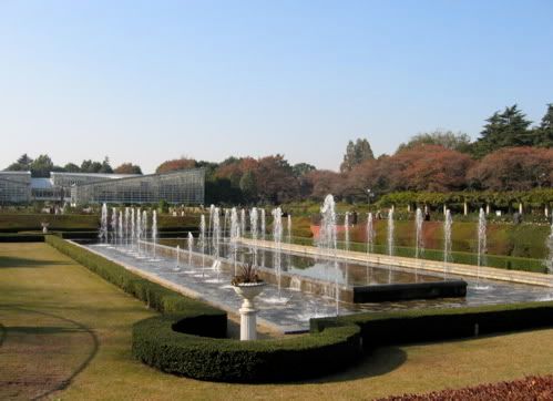 神代植物公園の噴水庭園遠景