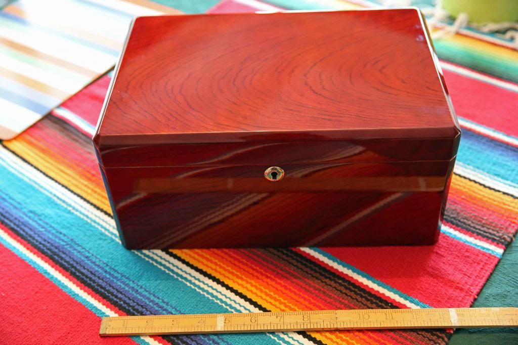 Humidor-1_zps0d392b3a.jpg