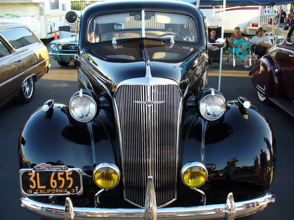 [Linked Image from i178.photobucket.com]