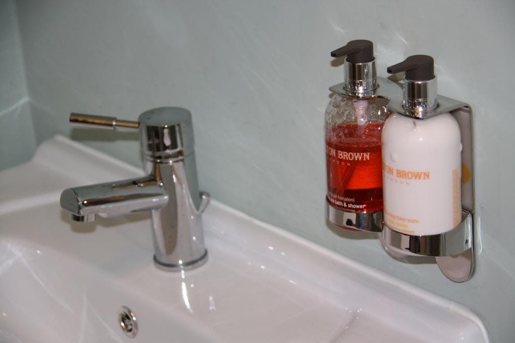 Molton Brown Double Chrome Handwash Holder Dispenser Arc Butler Wall