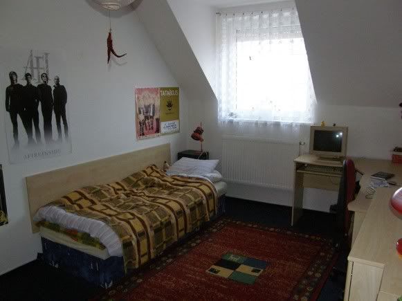 pokoj1.jpg my old room picture by FiestyCadavers pokoj1.jpg my old room picture by FiestyCadavers