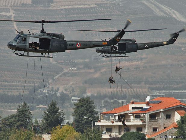 Lebanese-Air-Force_UH-1H-Huey-Helicopters_270712.jpg