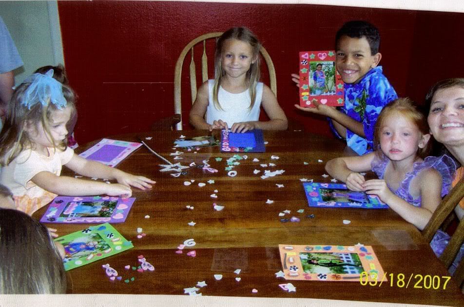 Photobucket - Video and Image Hosting