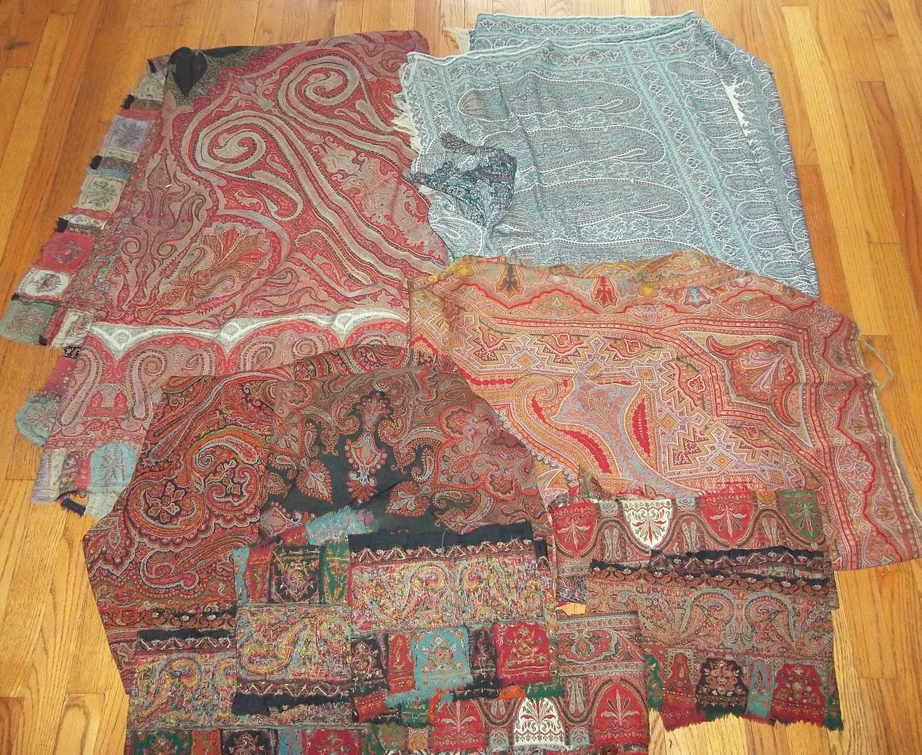 Lot Antique PAISLEY SHAWL FRAGMENTS tapestry fabric sewing Victorian