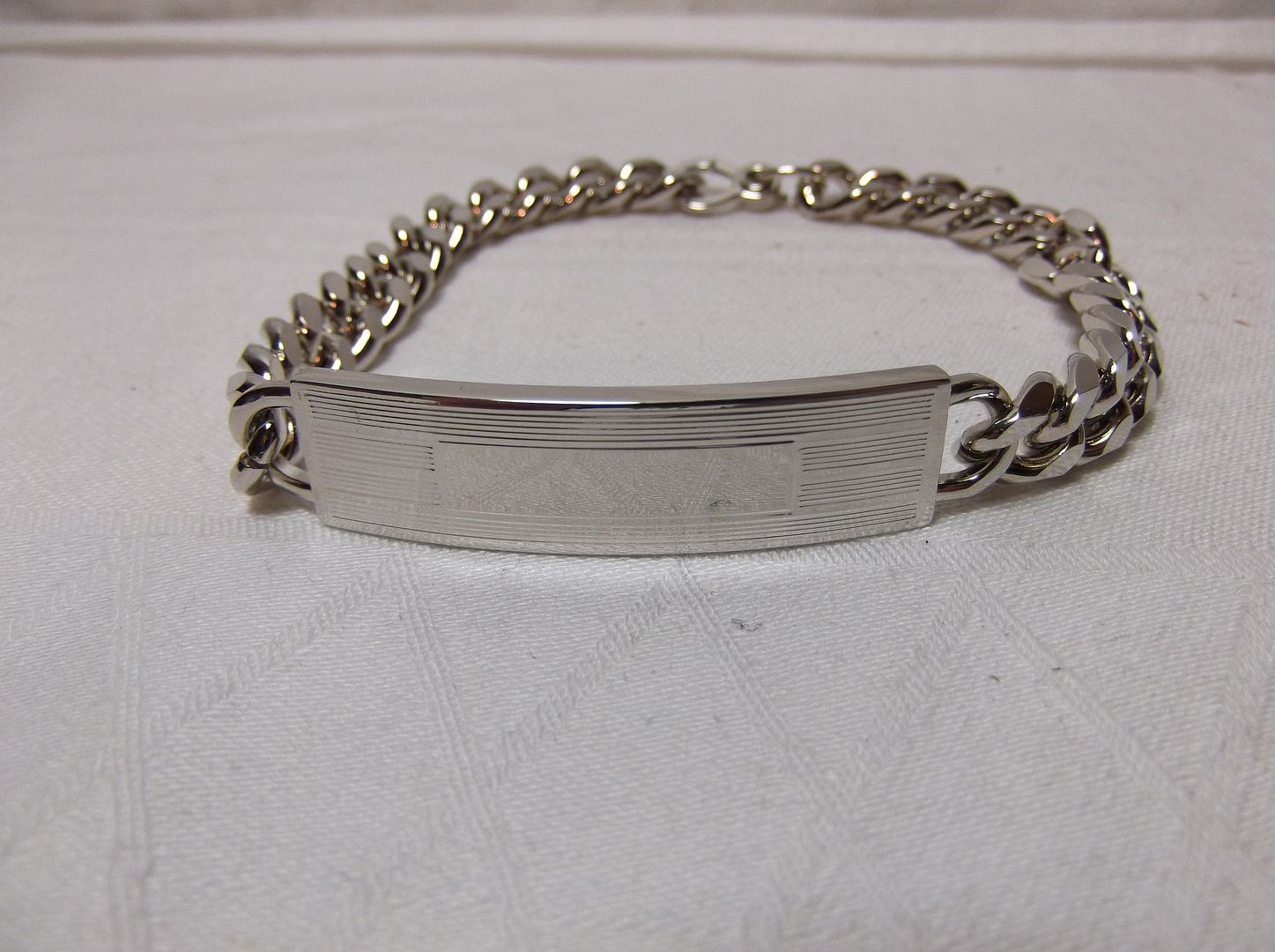 Speidel MENS SILVER TONE ETCHED ID BRACELET med Not Engraved vintage