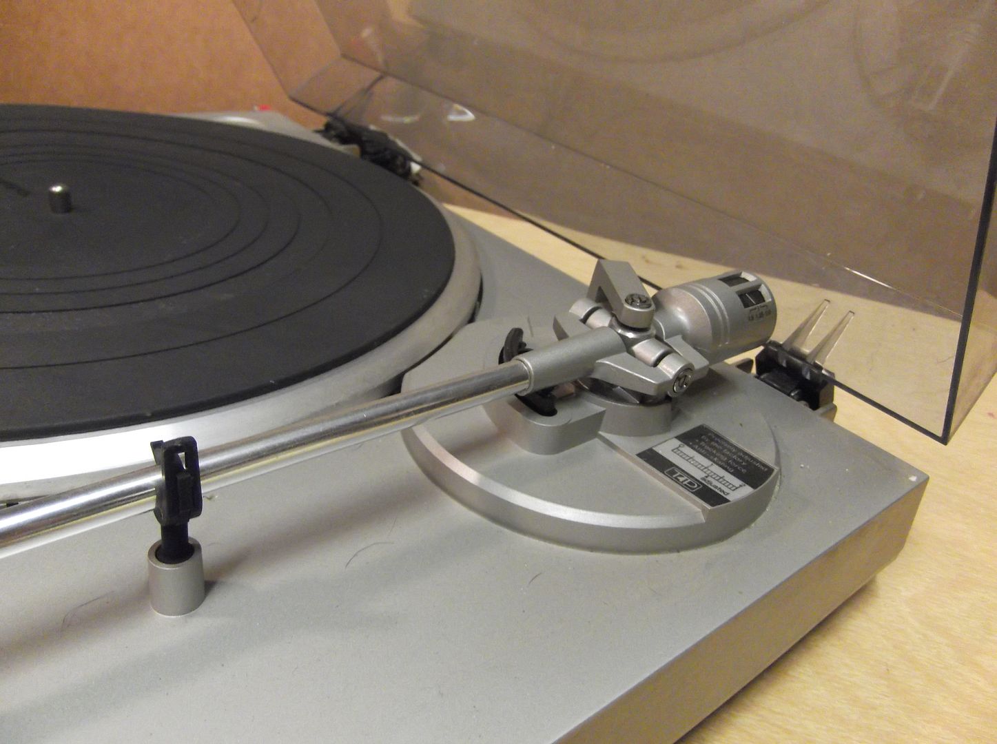 Technics Quartz Direct Drive Turntable System model SLQ300 record