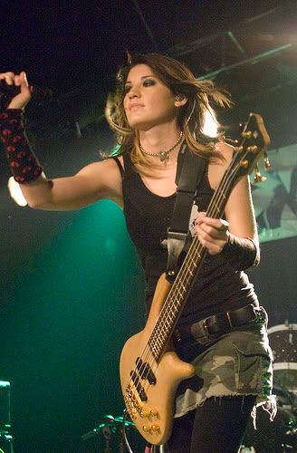 http://i178.photobucket.com/albums/w280/jonmaya86/sick1035374584_f9a9a44b7c.jpg