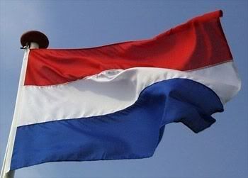 https://i178.photobucket.com/albums/w261/BF2sSigs/nl_vlag_copy1.jpg