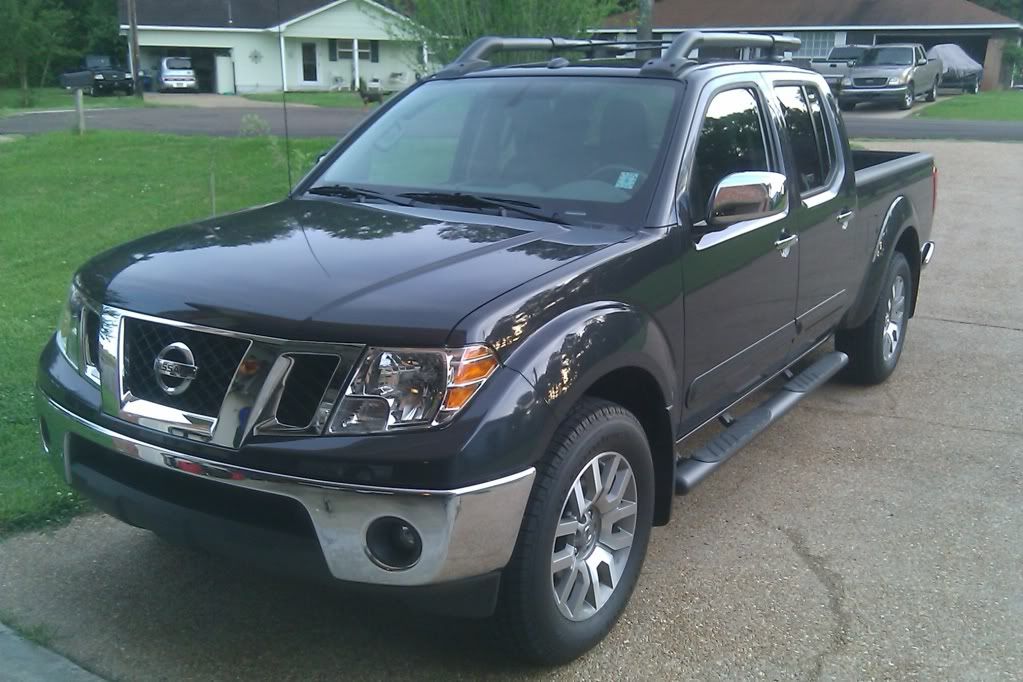 2011 Nissan Frontier Crew Cab Sl 4x4 Long Bed IMAG2028 - 2011 Nissan Frontier Crew Cab Sl 4x4 Long Bed