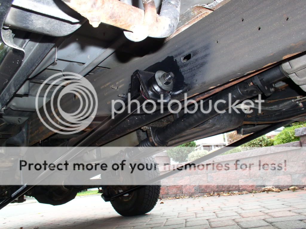2008 Ford f350 traction bars #2