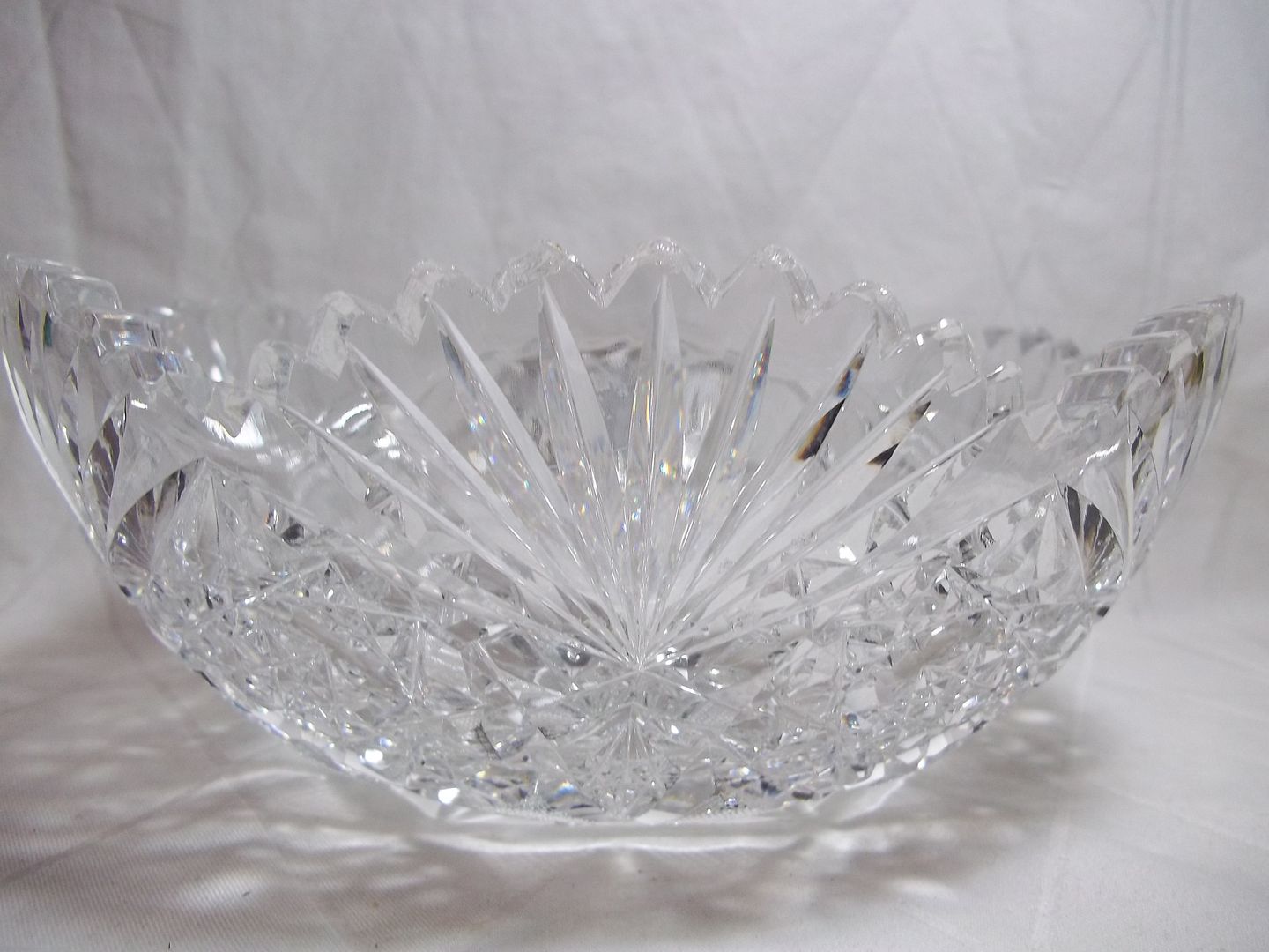 Vintage CUT GLASS BOWL Scalloped Edge fan raised star pinwheel crystal ...