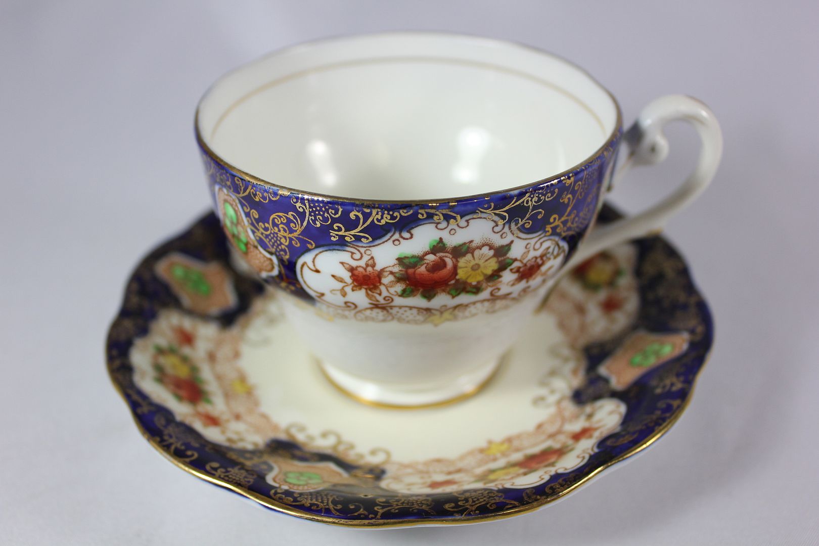 Vintage ROYAL STANDARD Fine Bone China England COBALT Blue Gold TEA CUP ...